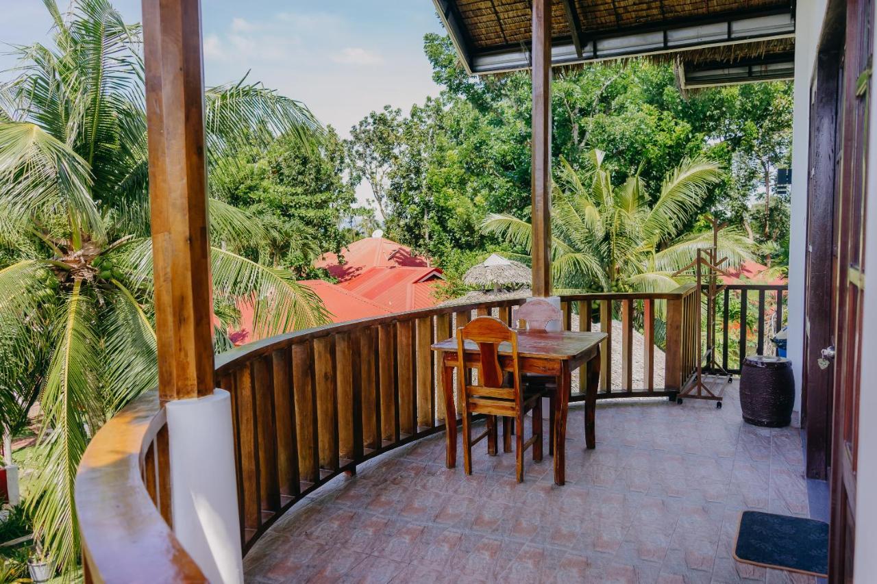 Palmera Palma Top Floor Moalboal Exterior photo